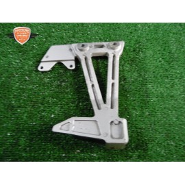 Supporto pedana poggiapiedi posteriore sinistra Suzuki GSF 400 Bandit 1991 1997