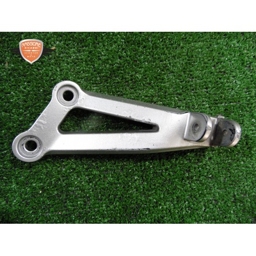 Supporto pedana poggiapiedi posteriore sinistra Kawasaki Z 750 2003 2005