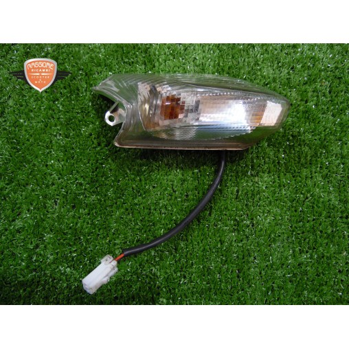 Front right bar indicator arrow Piaggio Carnaby 200 ES 2006 2011