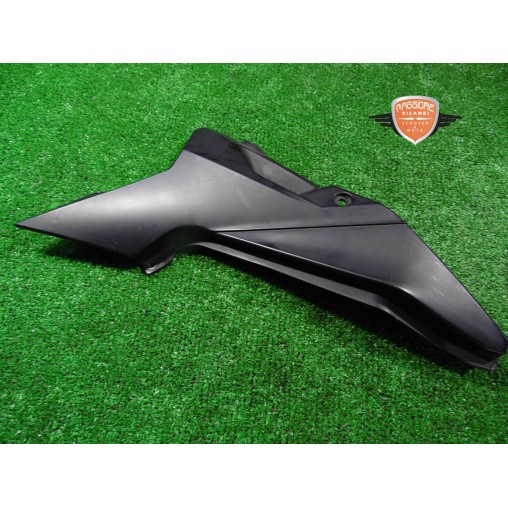 Hull structure pannel fairing body left Benelli TNT 125 2018 2020