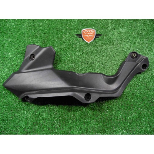 Coque droite Benelli TNT 125 2018 2020