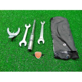 Kit attrezzi sottosella Honda Forza 300 ABS 2018 2020