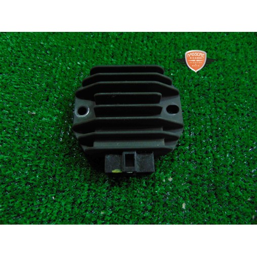 Regolatore di tensione Piaggio Liberty 50 2018 2020