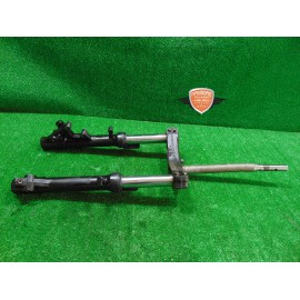 Fork slider lower fork cross brace Kymco Downtown 350 2016 2020