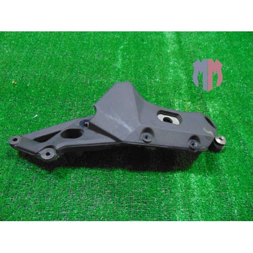 Soporte adecuado del motor MV Agusta F4 1000 312 R 2007 2009