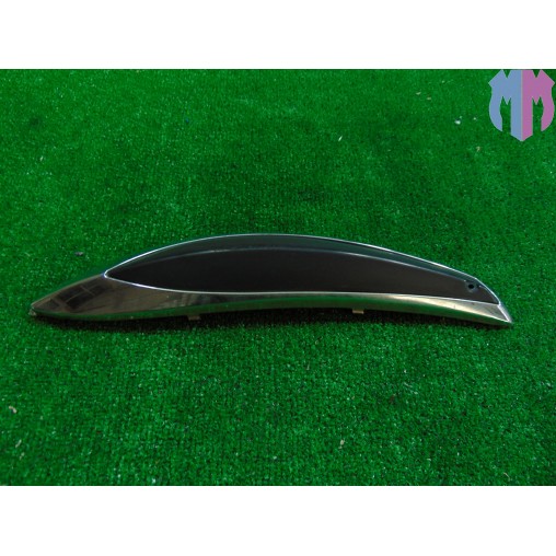 Left codon hull Piaggio Beverly 300 Tourer 2009 2011