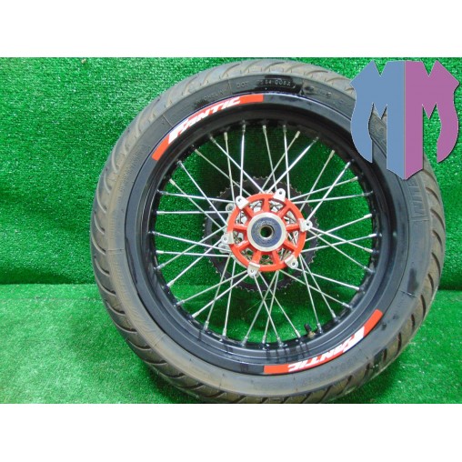 Drehen des hinteren Kreises Fantic XM 50 Motard Performance 2T 2023 2024