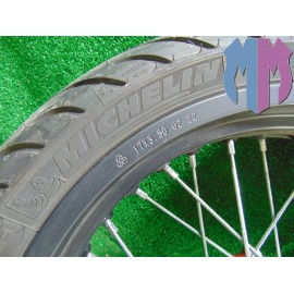 Drehen des hinteren Kreises Fantic XM 50 Motard Performance 2T 2023 2024